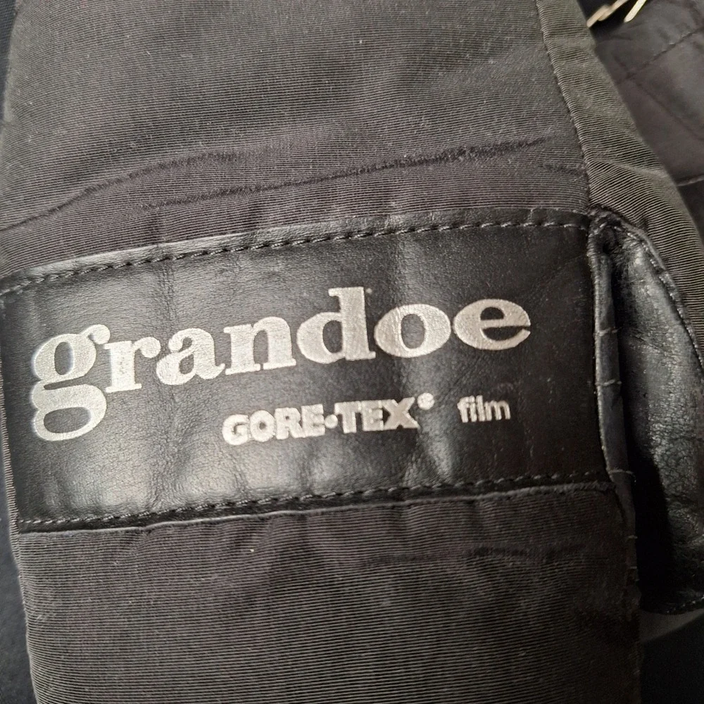 Grandoe vintage gore